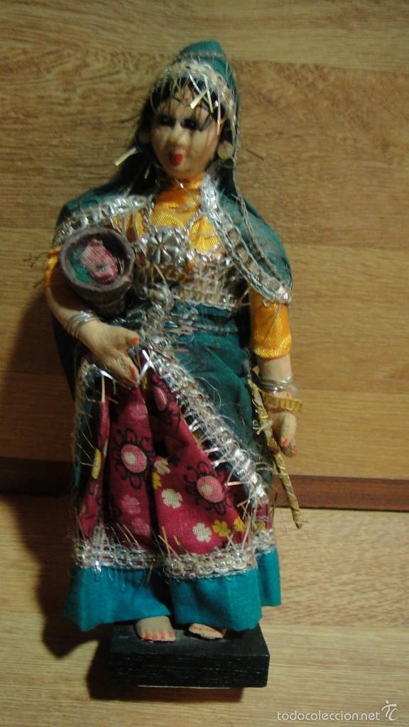 Artesan&iacute;a: MU&Ntilde;ECA DE LA INDIA - Foto 1