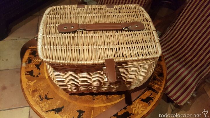 Artesan&iacute;a: Cesto de mimbre - Foto 1