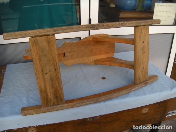 Artesan&iacute;a: CABALLO BALANC&Iacute;N EN MADERA. - Foto 2