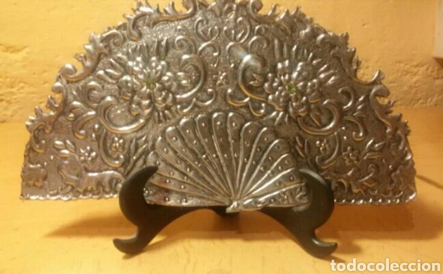 Artesan&iacute;a: Abanico hecho a mano en esta&ntilde;o - Foto 1
