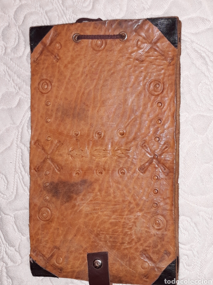 Artesan&iacute;a: Carpeta de cuero - Foto 2
