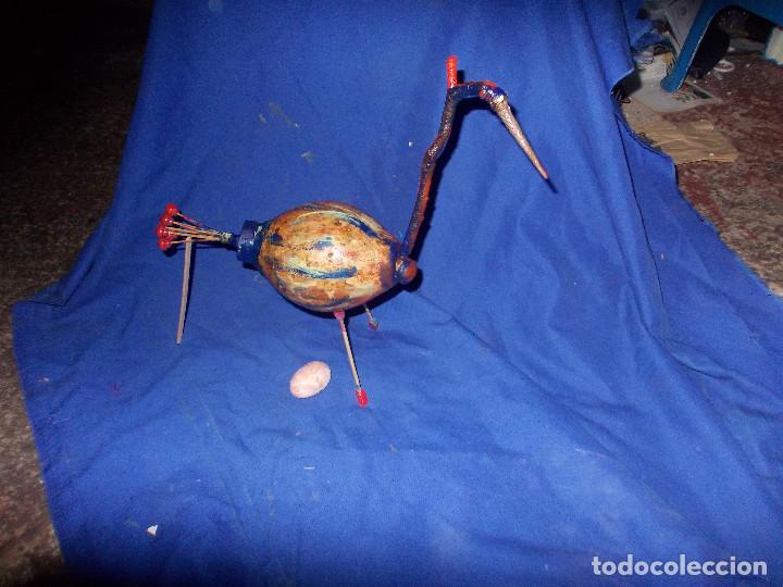 Artesan&iacute;a: pajaro con huevo - Foto 1