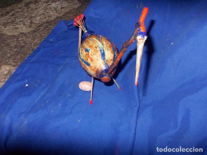 Artesan&iacute;a: pajaro con huevo - Foto 2