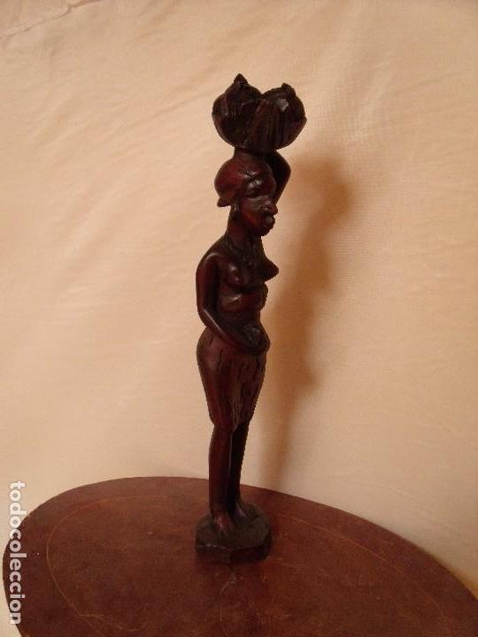 Artesan&iacute;a: Figura fabricada en madera de ebano - Foto 2