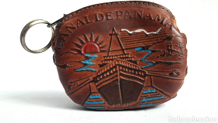 Artesan&iacute;a: Monedero de cuero repujado de PANAMA. - Foto 2