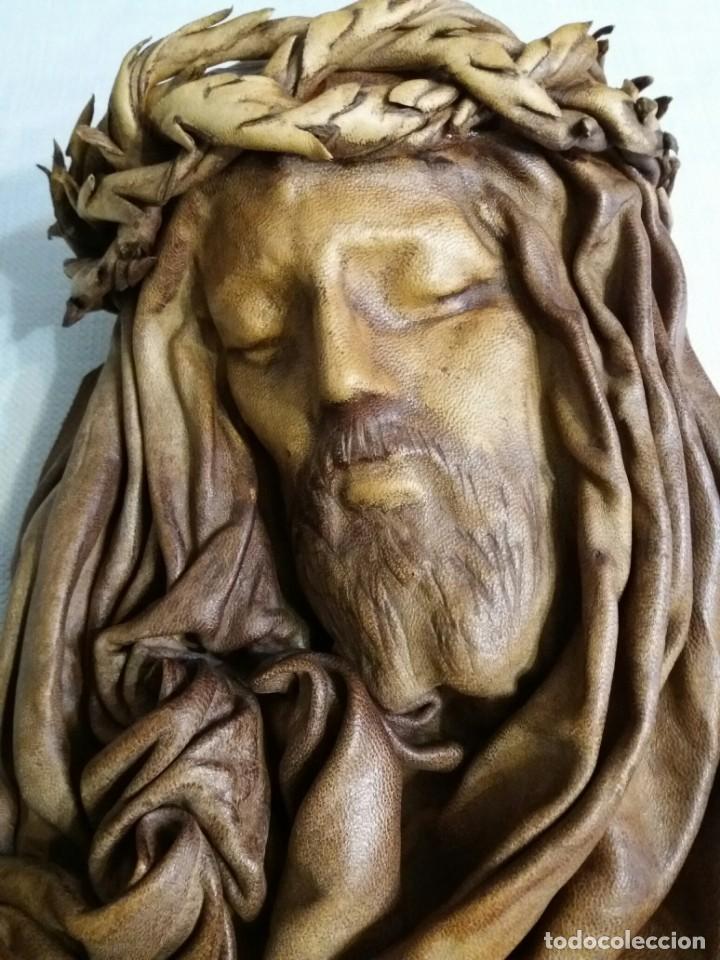 Artesan&iacute;a: IMAGEN CRISTO PIEL REPUJADA - Foto 3