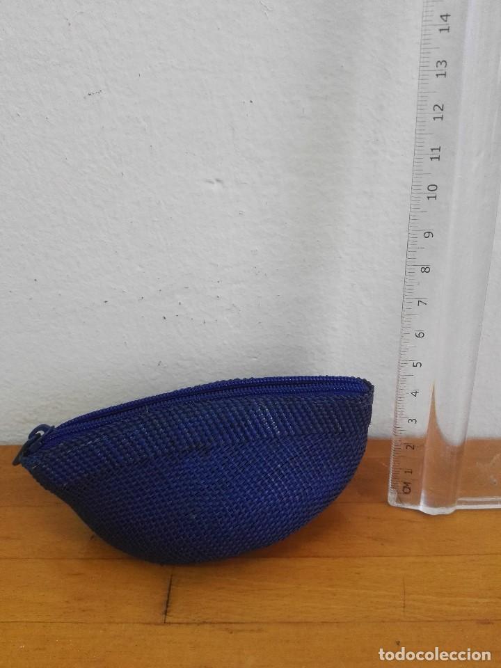 Artesan&iacute;a: Monedero azul de mimbre - Foto 1