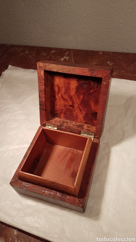 Artesan&iacute;a: CAJA JOYERO DE MADERA CON INCRUSTACIONES. - Foto 4