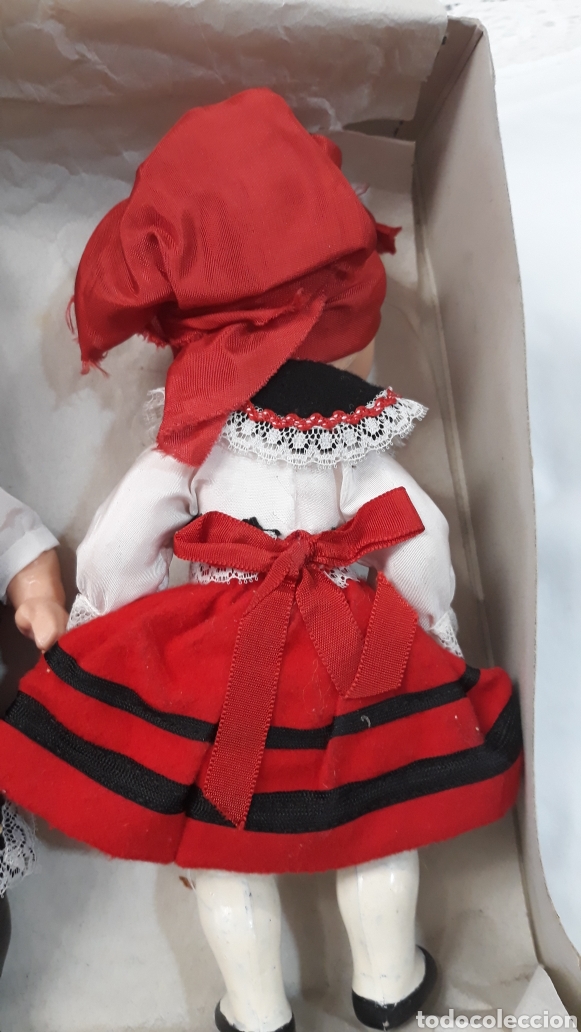 Artesan&iacute;a: Pareja de mu&ntilde;ecos con traje tipico gallego. Celuloide - Foto 5