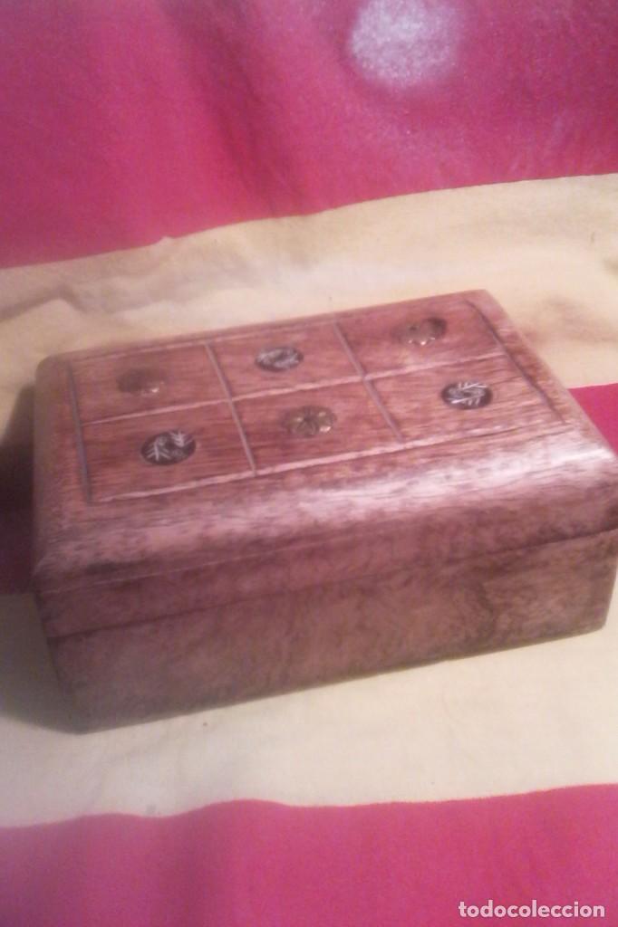 Artesan&iacute;a: CAJA DE MADERA - JOYERO . - Foto 1