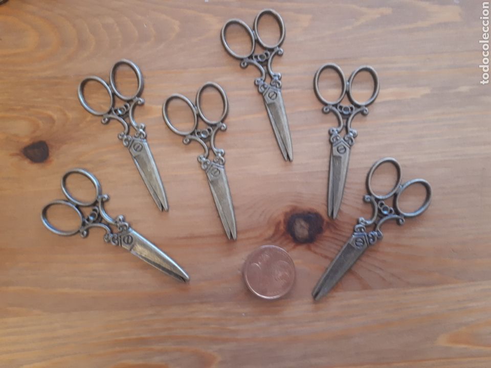 Artesan&iacute;a: Lote 6 abalorios tijeras - Foto 1