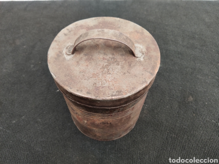 Artesan&iacute;a: ANTIGUO BOTE DE CHAPA CON ASA - Foto 2