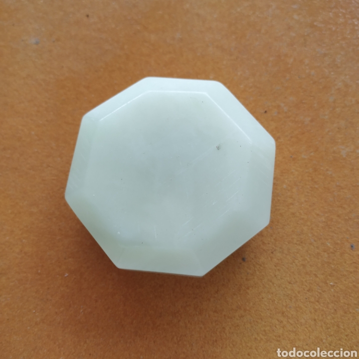 Artesan&iacute;a: Tintero de jade verde tallado a mano - Foto 2