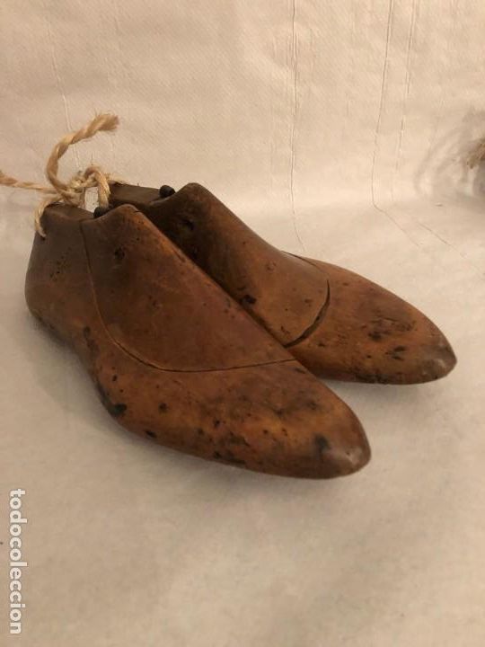 Artesan&iacute;a: Hormas de zapatos - Foto 1