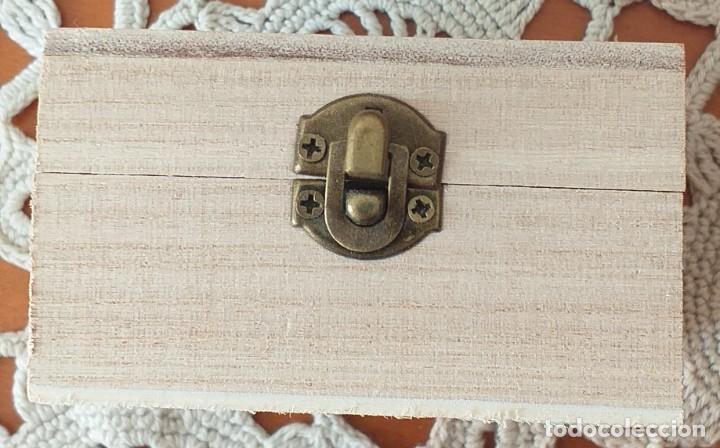 Artesan&iacute;a: Caja pirograbada, con clave de sol y clave de fa - Foto 2