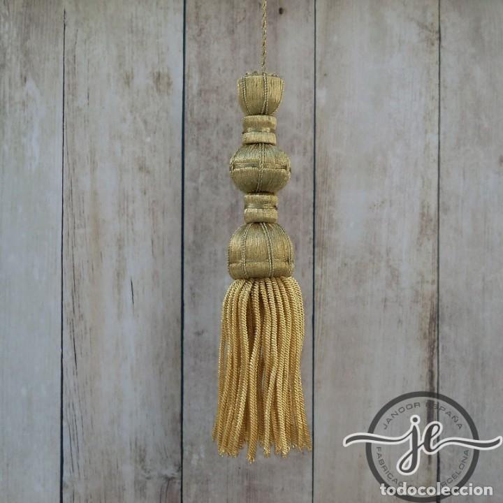 Kunsthandwerk: Borla de oro oscuro de 9 cm con fleco de canutillo de 9 cm