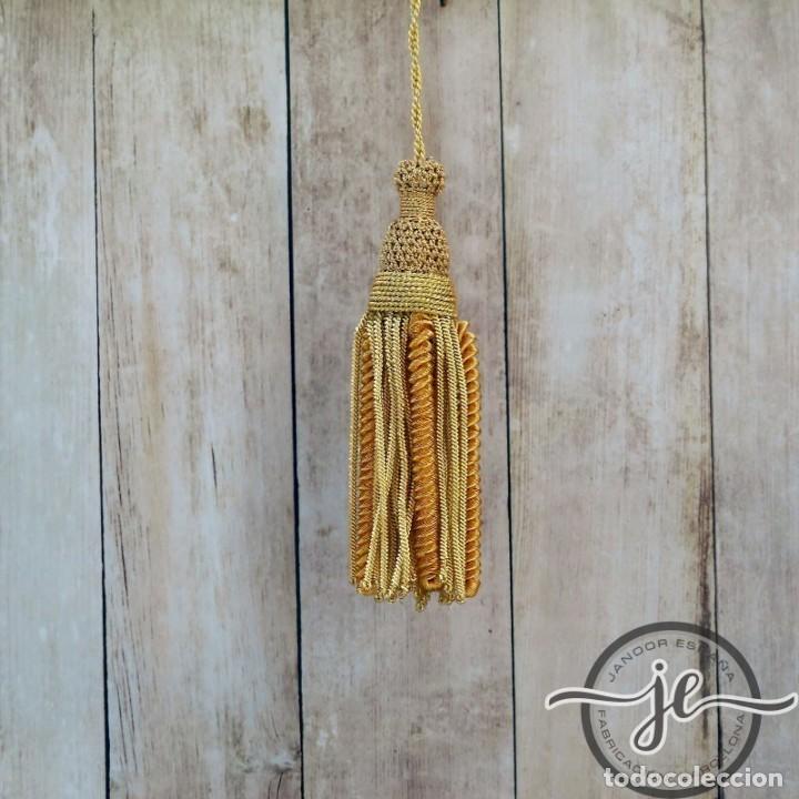 Artesan&iacute;a: Borla de oro de 5 cm con fleco de canutillo rizado de 8 cm - Foto 2