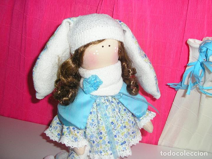 Artesan&iacute;a: MU&Ntilde;ECA RUSA CON OREJITAS REALIZADA A MANO - Foto 1