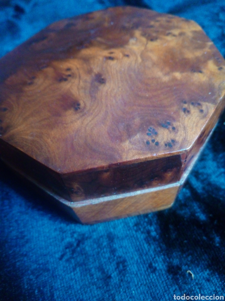 Artesan&iacute;a: cajita de madera de ra&iacute;z - Foto 4