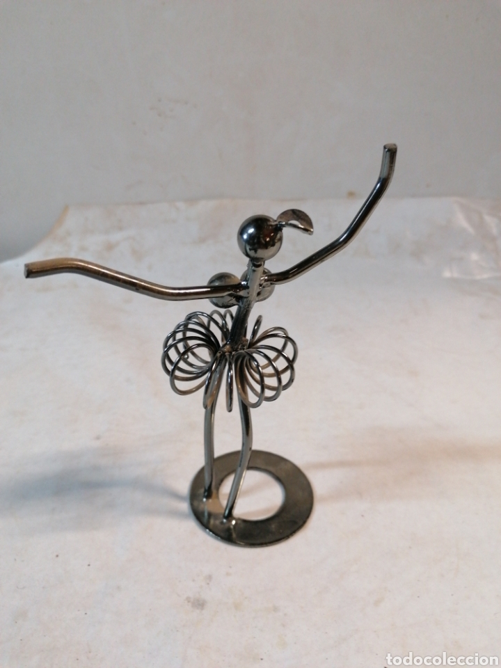 Artesan&iacute;a: Bailarina reciclaje - Foto 2