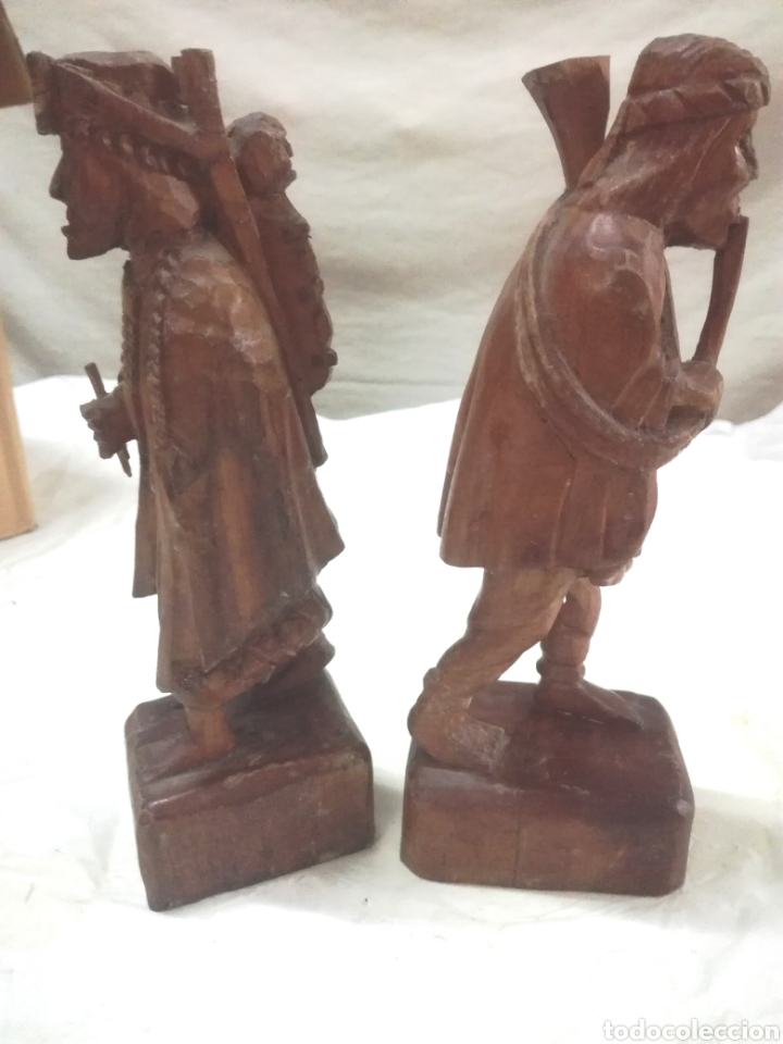 Artesan&iacute;a: Dos figuras antiguas talladas en madera - Foto 2