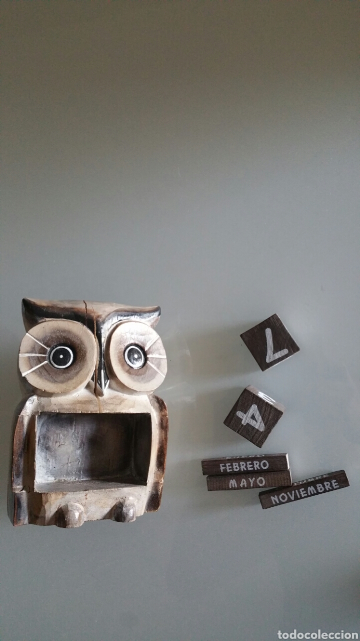 Artesan&iacute;a: B&uacute;ho tallado en madera, calendario. - Foto 6