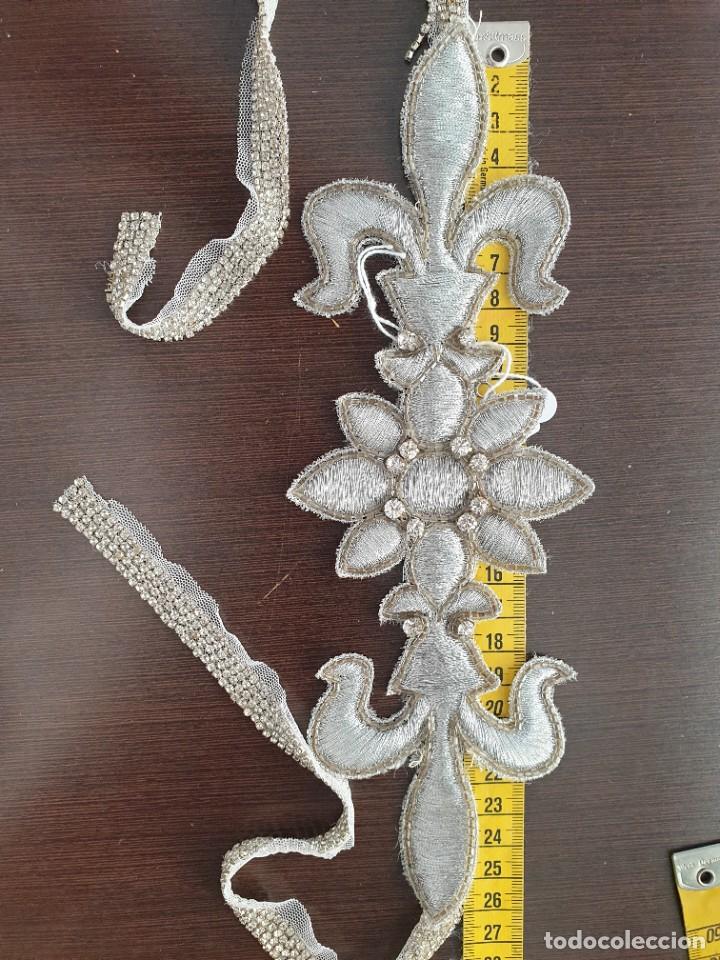 Artesan&iacute;a: Cinturon bordado en plata y cristal - Foto 2