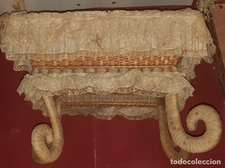 Artesan&iacute;a: HERMOSA CESTA ANTIGUA DECORADA. - Foto 2