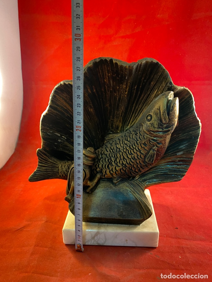 Artesan&iacute;a: Trofeo pesca cer&aacute;mica con base de m&aacute;rmol - Foto 3