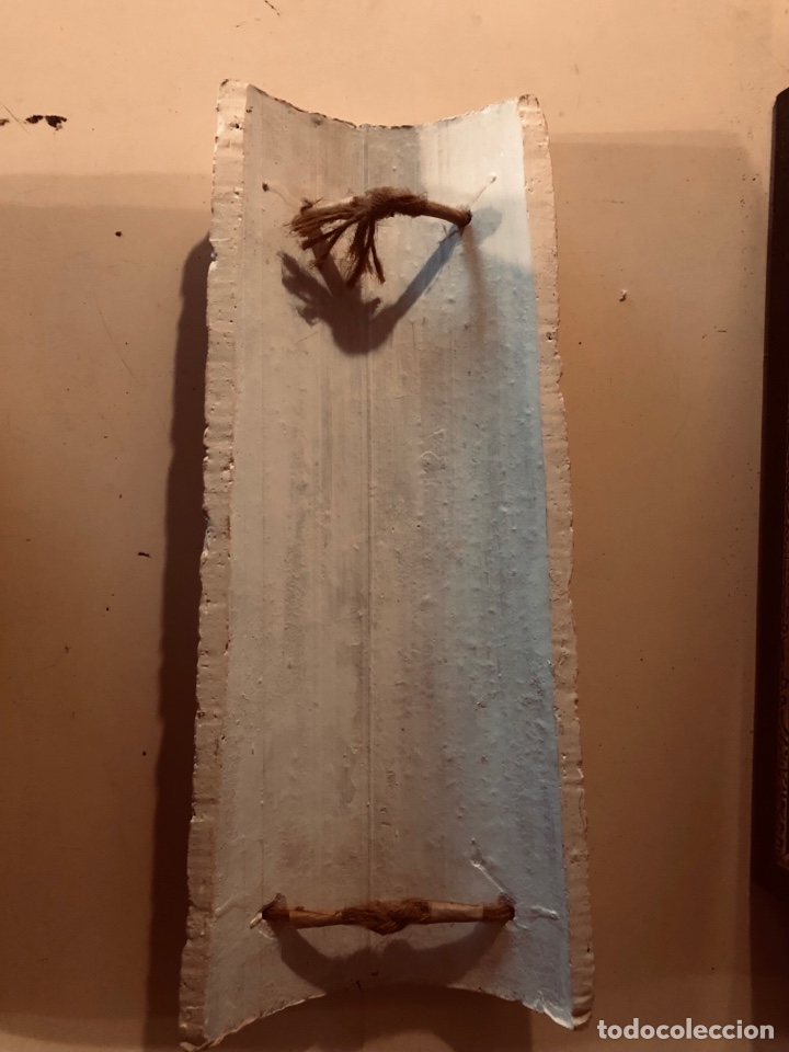 Artesan&iacute;a: Teja pintada con tulipanes - Foto 2