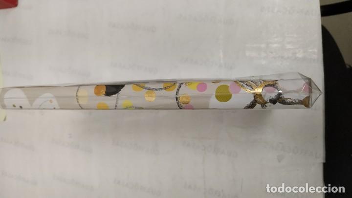 Artesan&iacute;a: LIBRETA FORRADA DE PAPEL COLORES - Foto 3