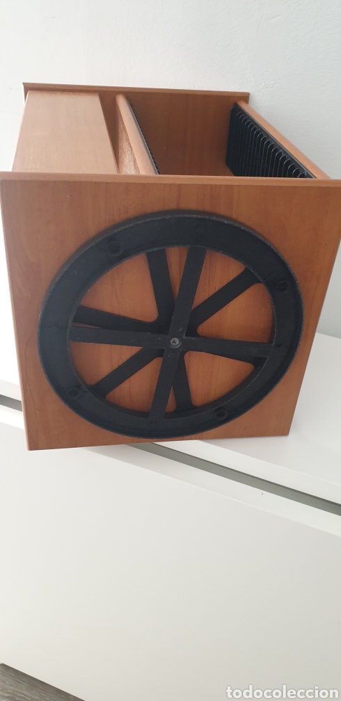 Artesan&iacute;a: Soporte para CDs giratorio - Foto 5