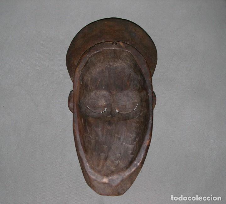 Artesan&iacute;a: M&Aacute;SCARA AFRICANA EN MADERA TALLADA - Foto 2