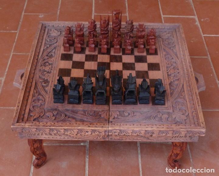 Artesan&iacute;a: AJEDREZ ORIENTAL TALLADO EN MADERA - Foto 1