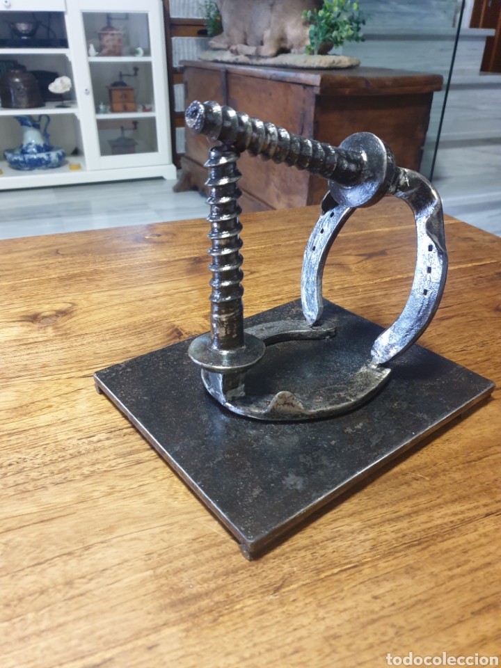 Artesan&iacute;a: Escultura el caballo de hierro - Foto 1