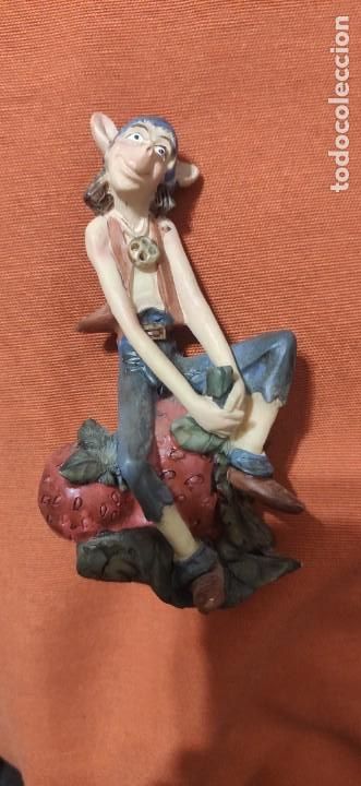 Artesan&iacute;a: Figura gnomo cer&aacute;mica - Foto 1