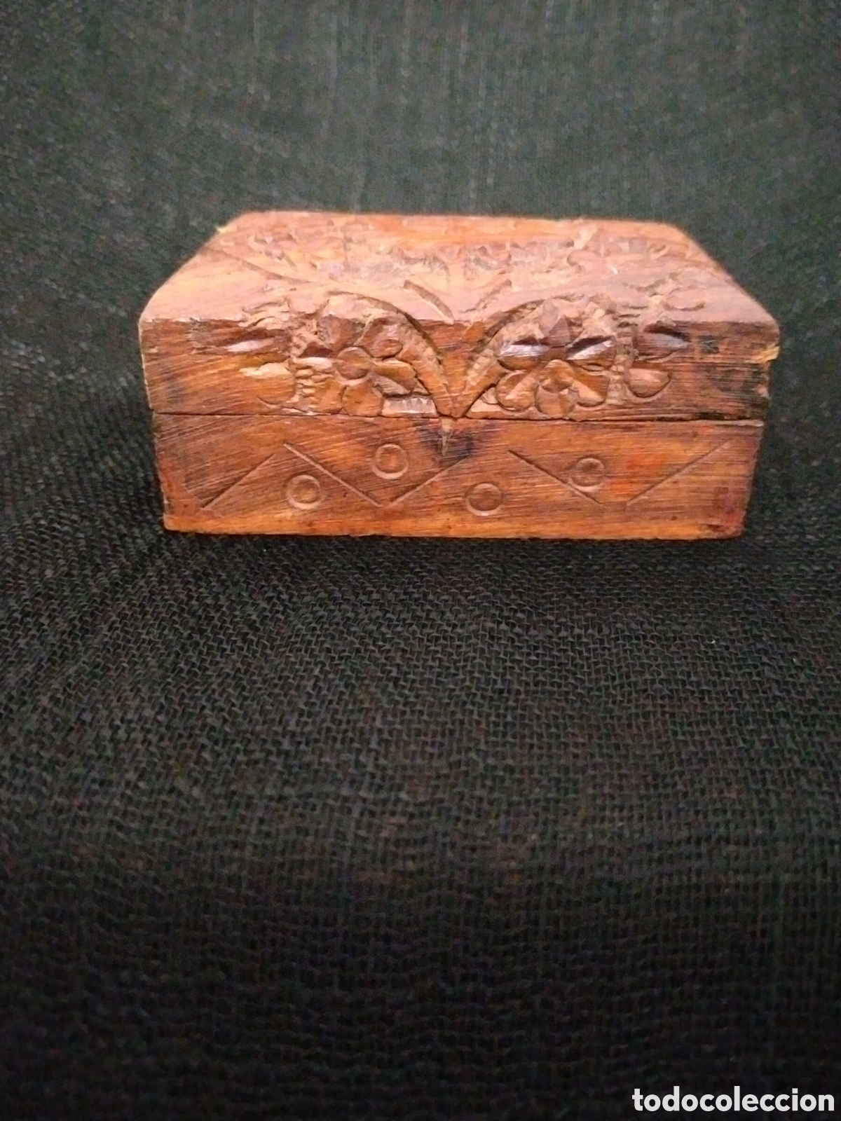 Artesan&iacute;a: CAJITA ANTIGUA DE MADERA. - Foto 2