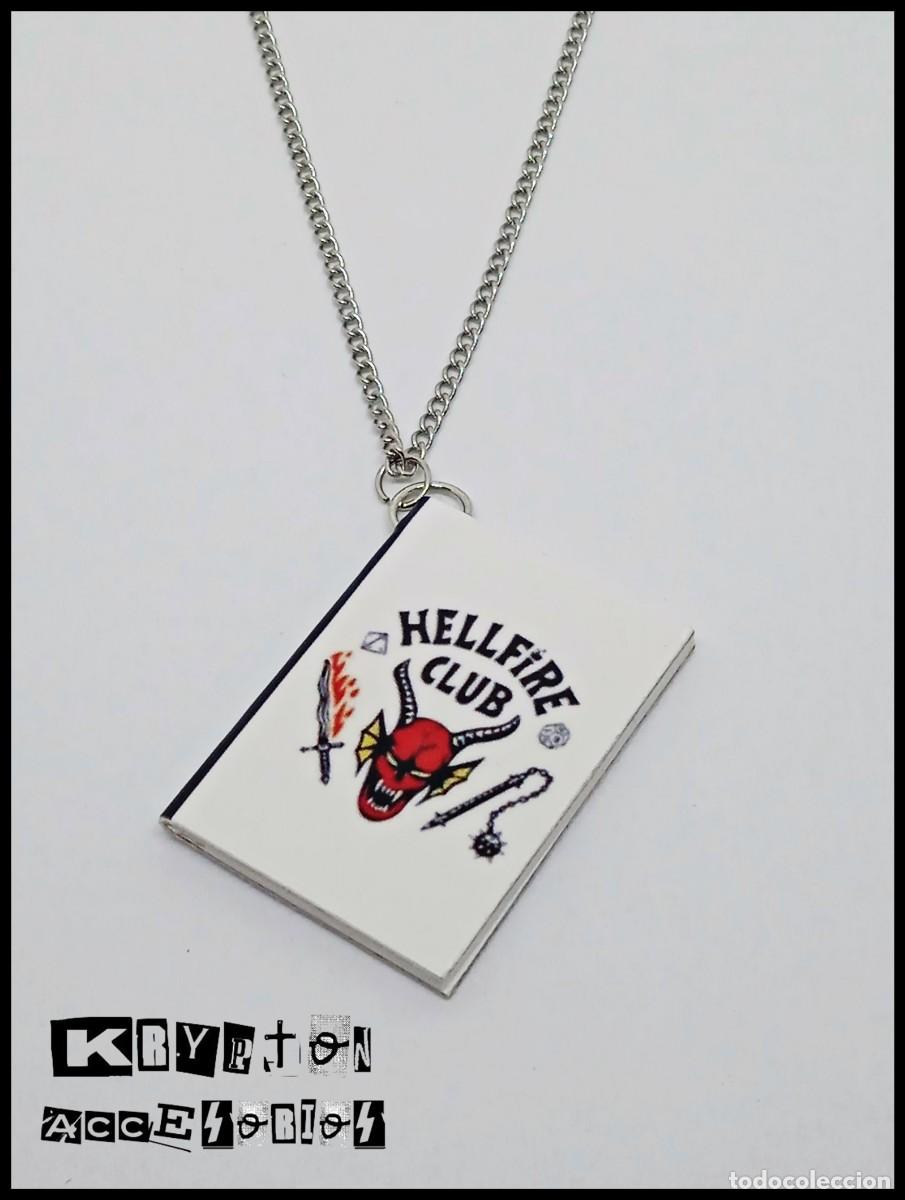 Artesan&iacute;a: Conjunto STRANGER THINGS - Colgante - HELLFIRE CLUB - Mini Libro - Set - Collar y Pendientes - Foto 4