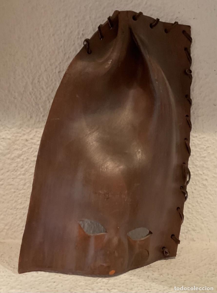 Artesan&iacute;a: M&Aacute;SCARA EN TERRACOTA DE PRETOCELLI - Foto 2