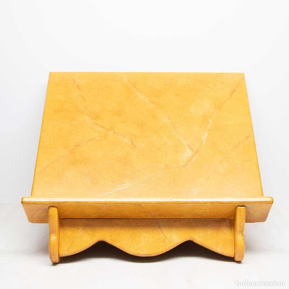 Artesan&iacute;a: Atril De Mesa Imitaci&oacute;n M&aacute;rmol Ocre - Foto 3