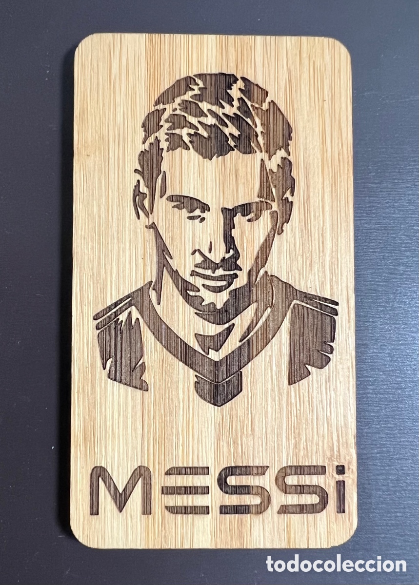 Artesan&iacute;a: Im&aacute;n de bamb&uacute; grabado con l&aacute;ser, Messi - Foto 1