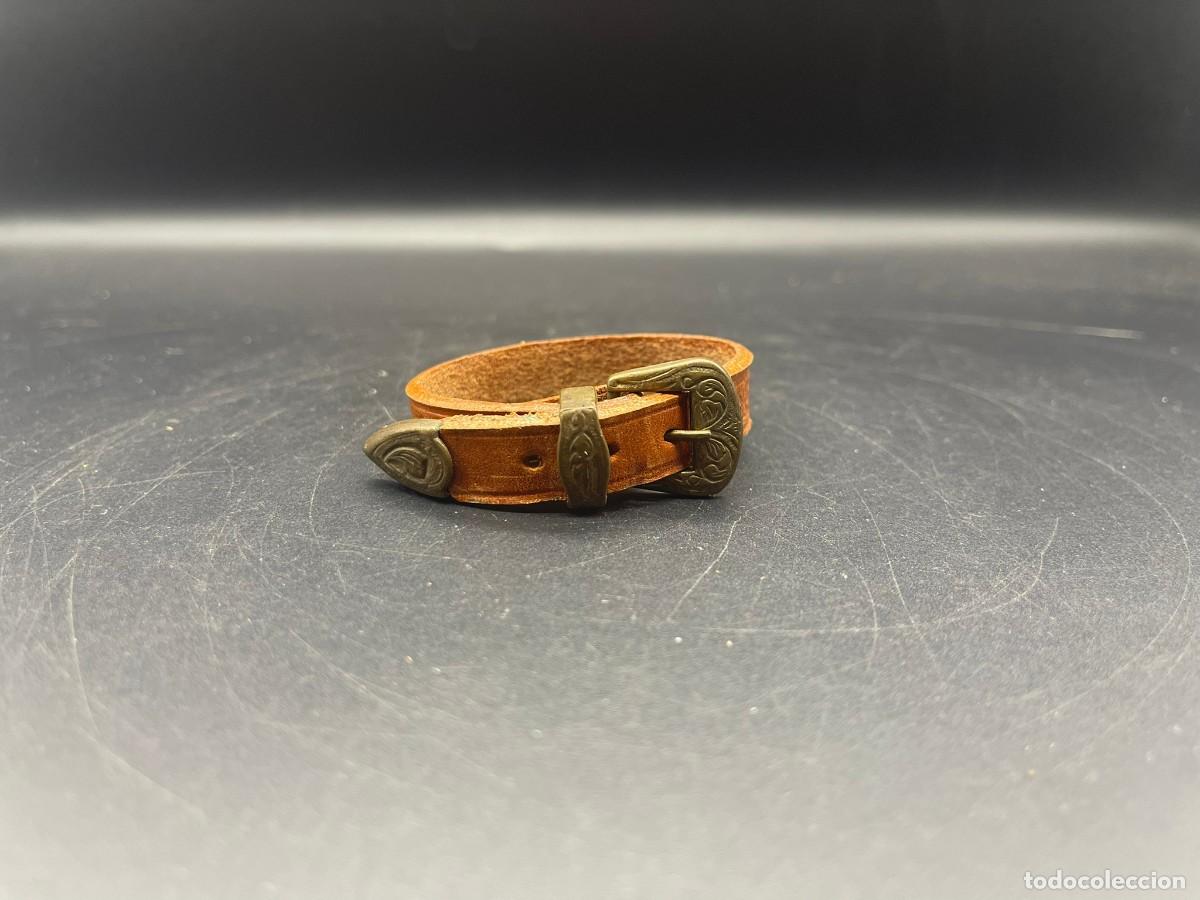 Artesan&iacute;a: PULSERA DE CUERO MARRON - Foto 4