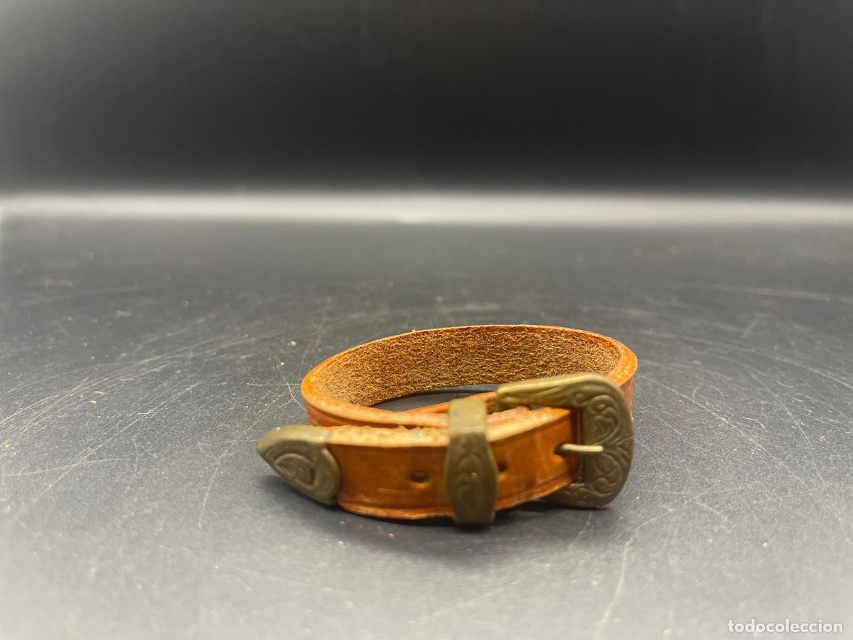 Artesan&iacute;a: PULSERA DE CUERO MARRON - Foto 6
