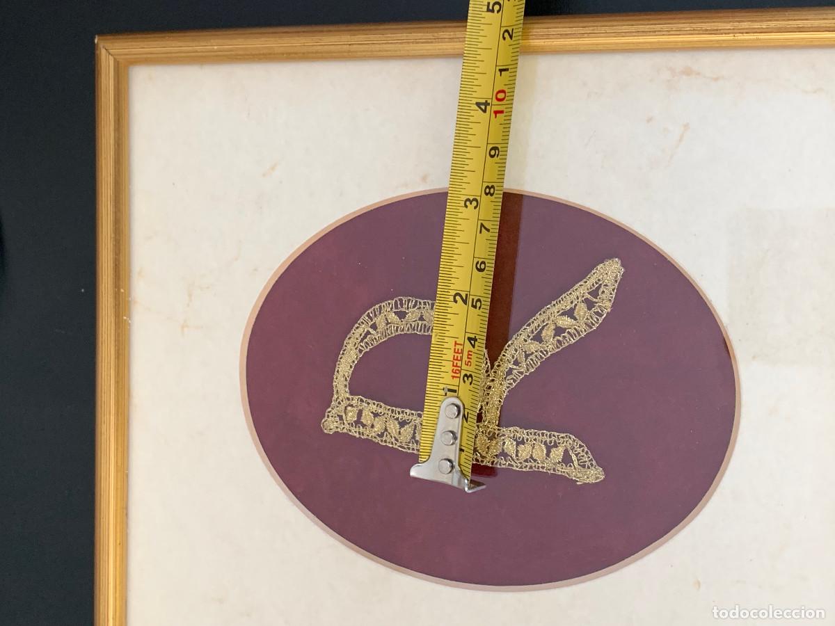 Artesan&iacute;a: Cuadro con inicial R de punta con hilo de oro - Foto 8