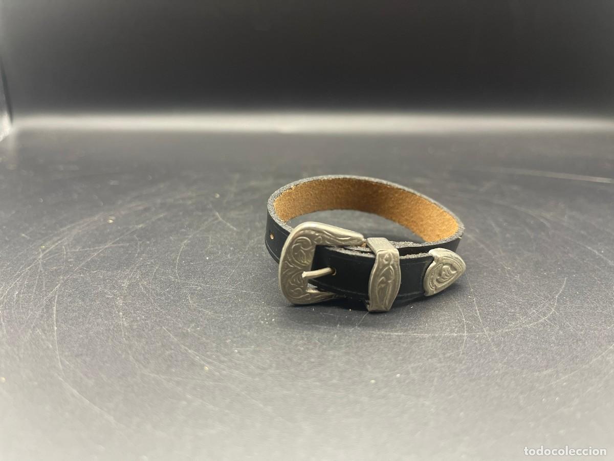 Artesan&iacute;a: PULSERA DE CUERO NEGRA - Foto 2