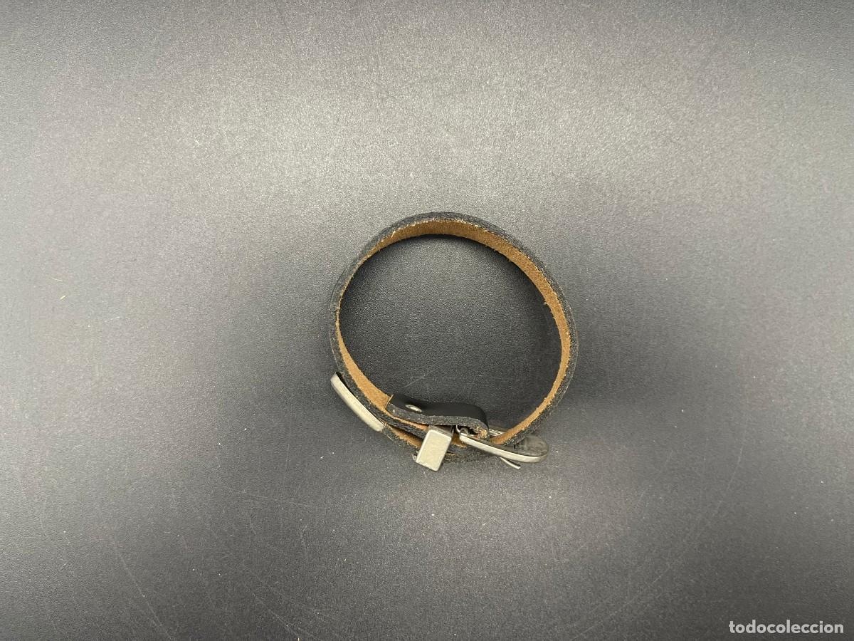 Artesan&iacute;a: PULSERA DE CUERO NEGRA - Foto 4