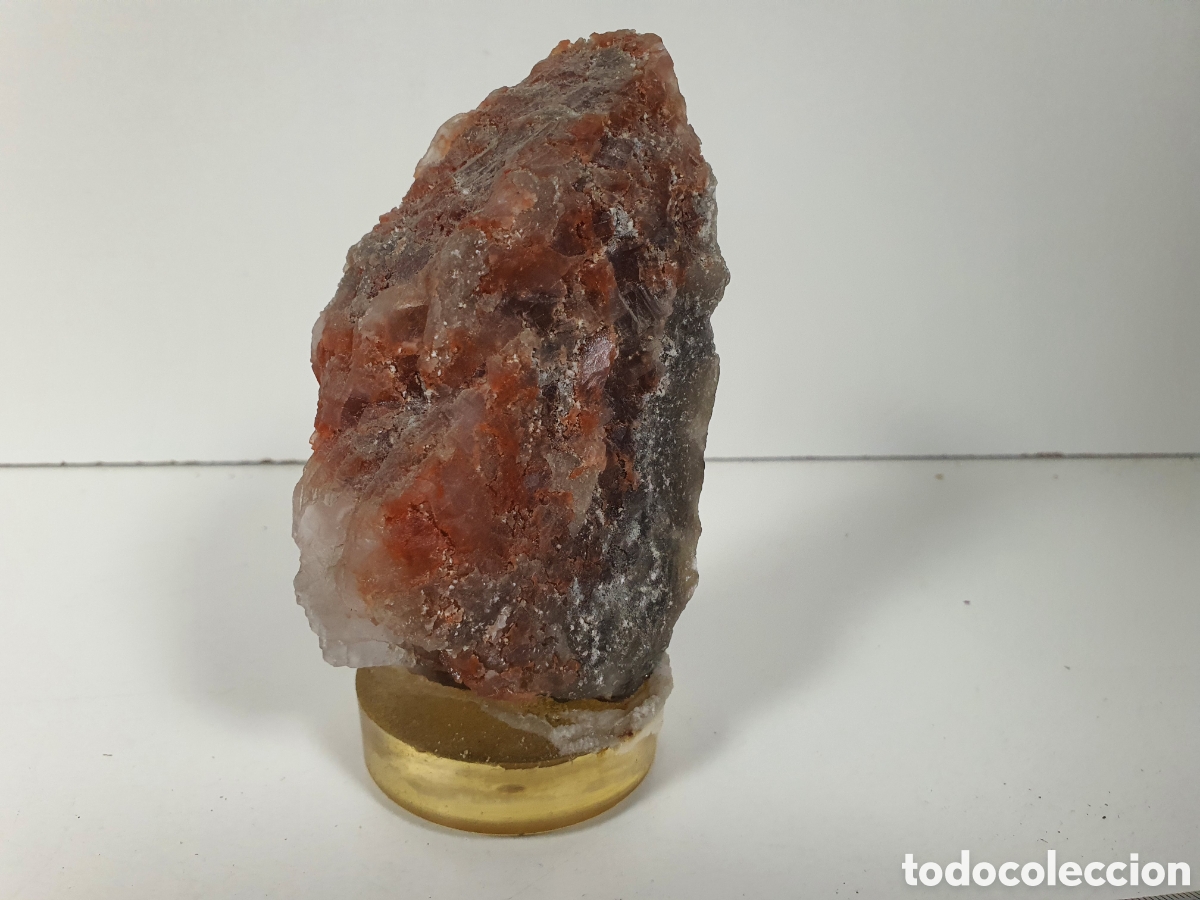 Artesan&iacute;a: Cuarzo sobre peana - Foto 1