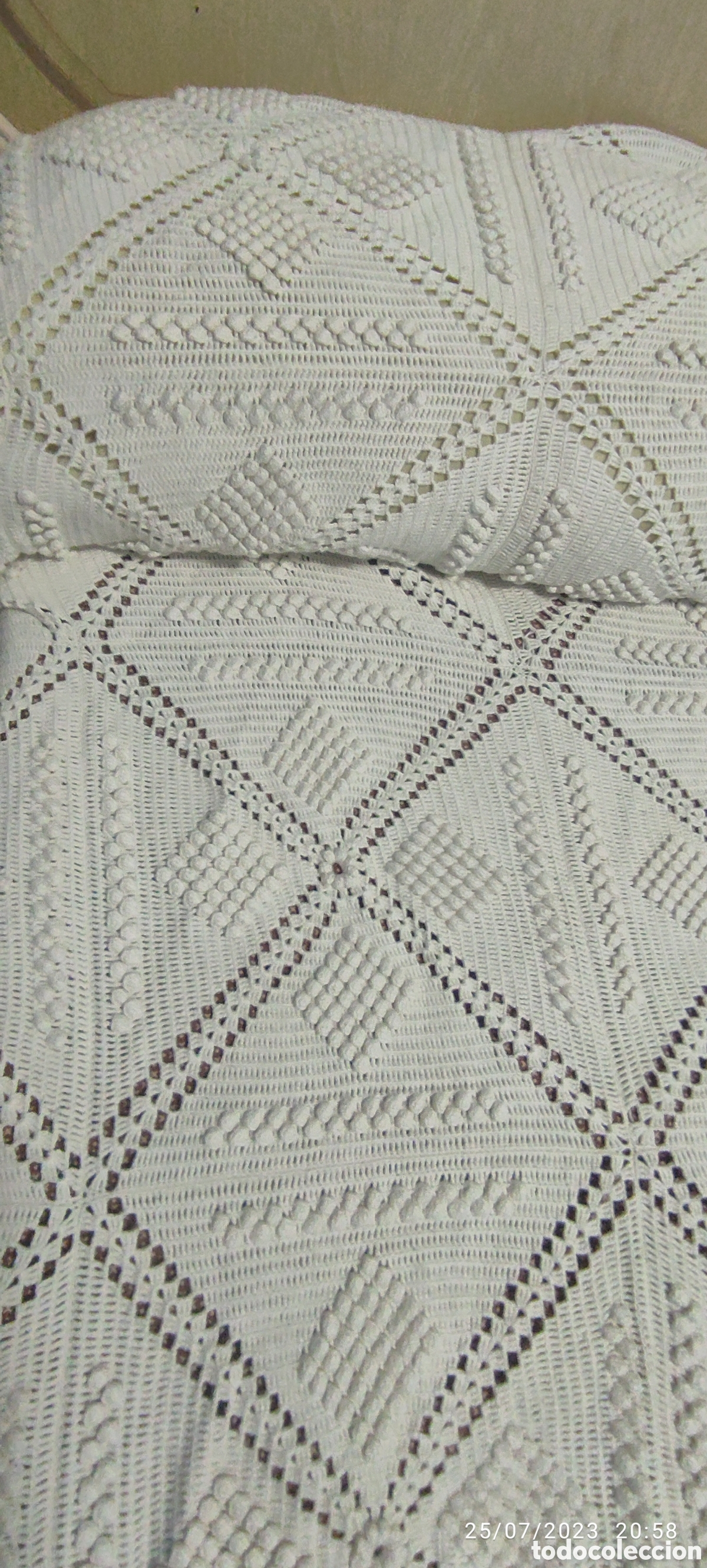 Artesan&iacute;a: Colcha de ganchillo - Foto 5