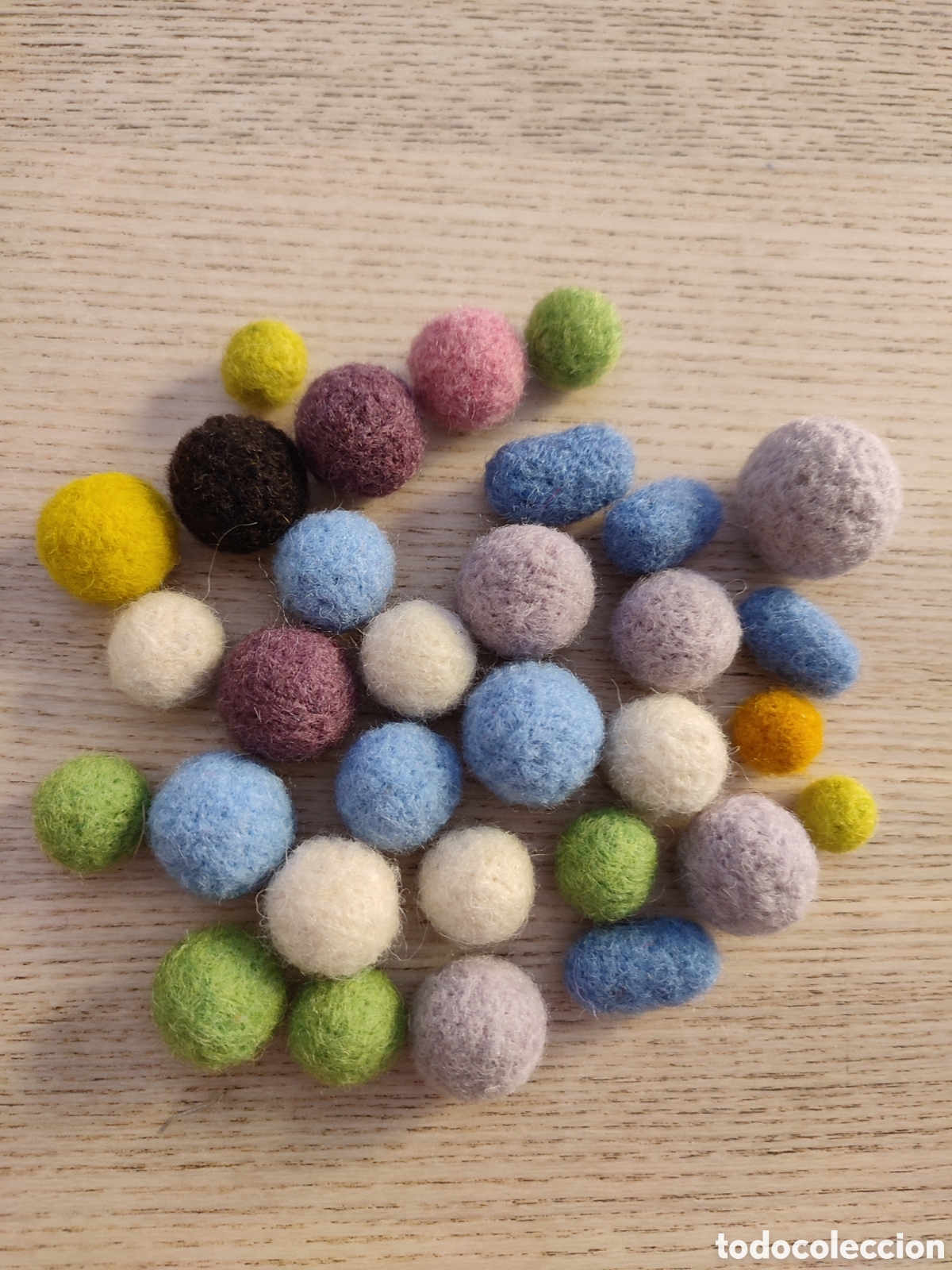 Artesan&iacute;a: Cuentas, abalorios, bolas de fieltro para handmade, collares, pulseras.. - Foto 2