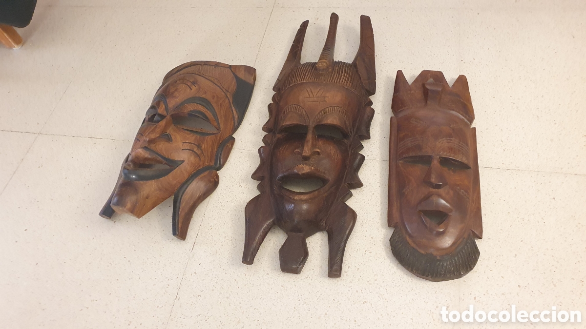 Artesan&iacute;a: 3 caretas talladas en madera africanas - Foto 1